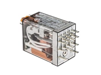 RELE INDUSTRIAL FINDER 220V AC 7A 4CO MONTAJE EN ZÓCALO