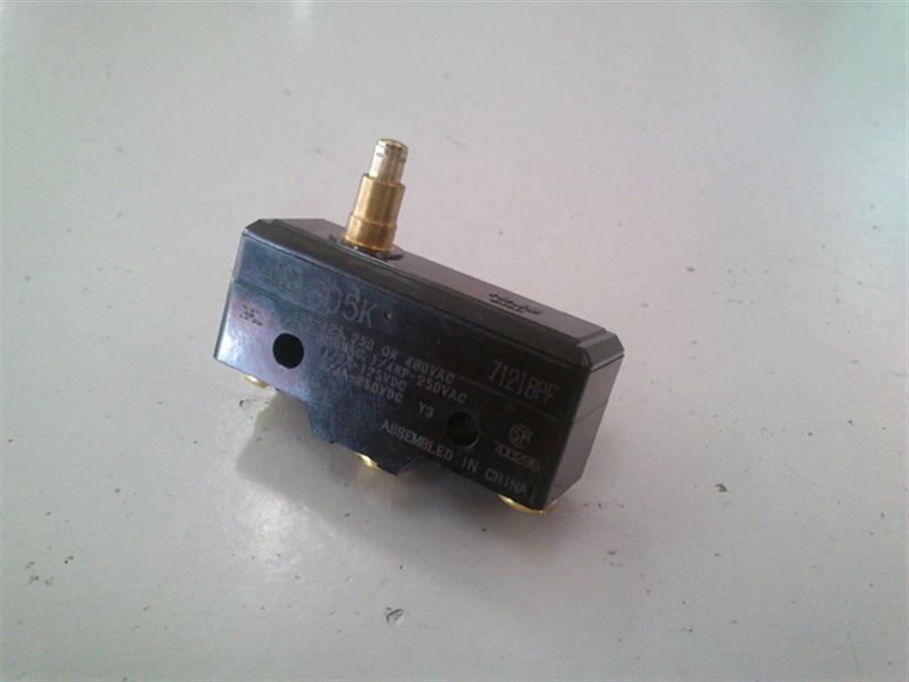 MICRORRUPTOR CON EMBOLO